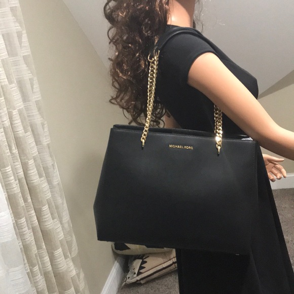 Black Michael Kors Ellis Large Tote [Leather] - Picture 2 of 8